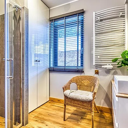 Bujac W Oblokach Karpatia - 5d Appartement *